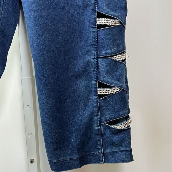 PETSCHE Women’s Crystal Embellished Leg Denim Capri Jeans Blue Size 8 - Picture 3 of 5